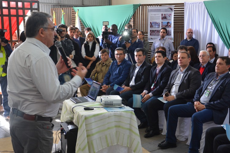 Governador no Porto de Imbituba 021